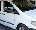 Белый Мерседес Вито, объемом двигателя 2.1 л и пробегом 385 тыс. км за 5600 $, фото 2 на Automoto.ua