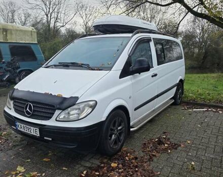 Белый Мерседес Вито, объемом двигателя 2.15 л и пробегом 468 тыс. км за 12167 $, фото 2 на Automoto.ua