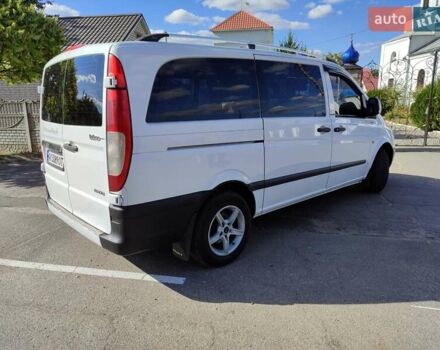 Белый Мерседес Вито, объемом двигателя 2.15 л и пробегом 302 тыс. км за 7200 $, фото 5 на Automoto.ua