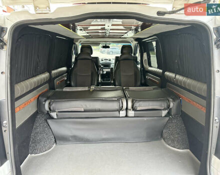 Белый Мерседес Вито, объемом двигателя 3 л и пробегом 290 тыс. км за 12500 $, фото 11 на Automoto.ua