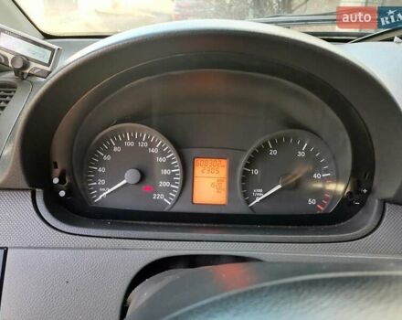 Белый Мерседес Вито, объемом двигателя 3 л и пробегом 608 тыс. км за 8500 $, фото 8 на Automoto.ua