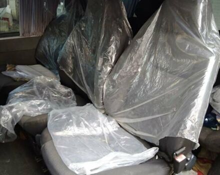 Білий Мерседес Віто, об'ємом двигуна 2.2 л та пробігом 360 тис. км за 6900 $, фото 5 на Automoto.ua