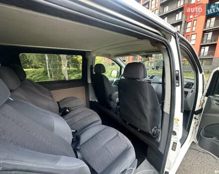 Білий Мерседес Віто, об'ємом двигуна 2.15 л та пробігом 420 тис. км за 7350 $, фото 14 на Automoto.ua