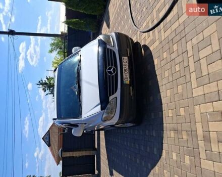 Білий Мерседес Віто, об'ємом двигуна 2.15 л та пробігом 282 тис. км за 8200 $, фото 1 на Automoto.ua