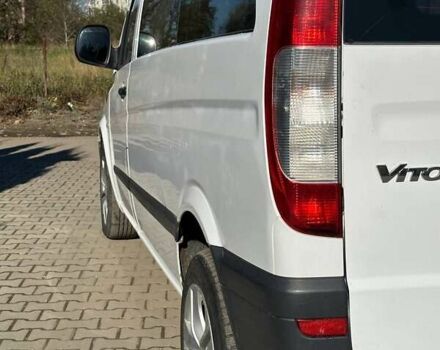 Белый Мерседес Вито, объемом двигателя 2.15 л и пробегом 421 тыс. км за 7200 $, фото 24 на Automoto.ua