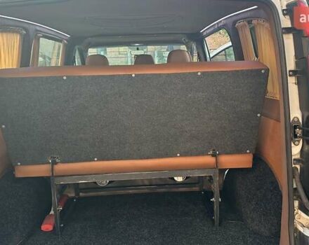 Белый Мерседес Вито, объемом двигателя 3 л и пробегом 313 тыс. км за 9998 $, фото 30 на Automoto.ua