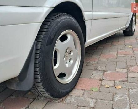 Белый Мерседес Вито, объемом двигателя 2.15 л и пробегом 272 тыс. км за 7600 $, фото 12 на Automoto.ua