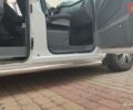 Белый Мерседес Вито, объемом двигателя 2.2 л и пробегом 362 тыс. км за 8000 $, фото 13 на Automoto.ua