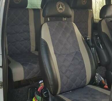 Белый Мерседес Вито, объемом двигателя 2.2 л и пробегом 367 тыс. км за 7000 $, фото 9 на Automoto.ua