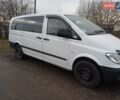 Белый Мерседес Вито, объемом двигателя 2.15 л и пробегом 180 тыс. км за 8000 $, фото 1 на Automoto.ua