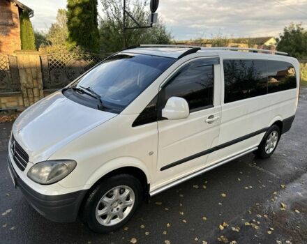 Белый Мерседес Вито, объемом двигателя 2.2 л и пробегом 293 тыс. км за 6700 $, фото 2 на Automoto.ua