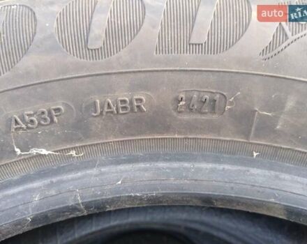 Белый Мерседес Вито, объемом двигателя 2.15 л и пробегом 405 тыс. км за 6800 $, фото 13 на Automoto.ua