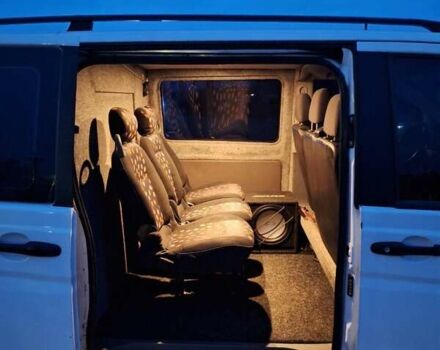 Белый Мерседес Вито, объемом двигателя 2.2 л и пробегом 394 тыс. км за 8000 $, фото 8 на Automoto.ua