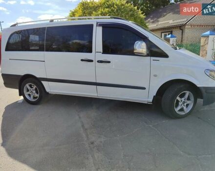 Белый Мерседес Вито, объемом двигателя 2.15 л и пробегом 302 тыс. км за 7200 $, фото 2 на Automoto.ua