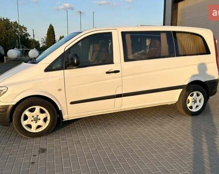 Белый Мерседес Вито, объемом двигателя 3 л и пробегом 313 тыс. км за 9998 $, фото 3 на Automoto.ua