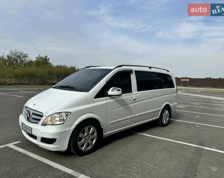 Белый Мерседес Вито, объемом двигателя 3 л и пробегом 290 тыс. км за 12500 $, фото 4 на Automoto.ua