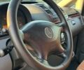 Белый Мерседес Вито, объемом двигателя 3 л и пробегом 313 тыс. км за 9998 $, фото 12 на Automoto.ua