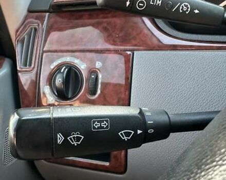 Белый Мерседес Вито, объемом двигателя 3 л и пробегом 313 тыс. км за 9998 $, фото 16 на Automoto.ua