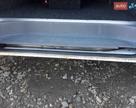 Белый Мерседес Вито, объемом двигателя 2.2 л и пробегом 289 тыс. км за 9100 $, фото 10 на Automoto.ua