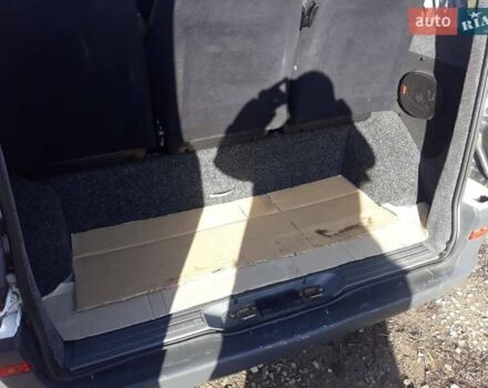 Белый Мерседес Вито, объемом двигателя 2.2 л и пробегом 289 тыс. км за 9100 $, фото 12 на Automoto.ua