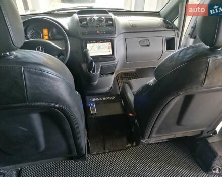Білий Мерседес Віто, об'ємом двигуна 2.99 л та пробігом 323 тис. км за 11000 $, фото 10 на Automoto.ua