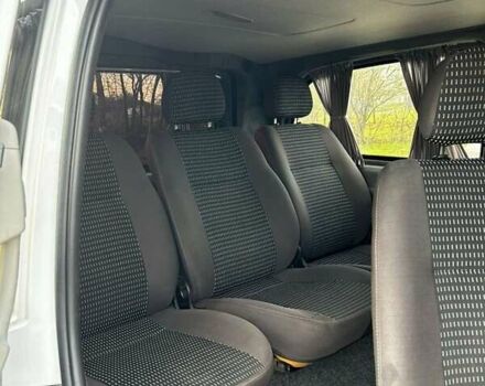 Білий Мерседес Віто, об'ємом двигуна 2.15 л та пробігом 365 тис. км за 7550 $, фото 29 на Automoto.ua