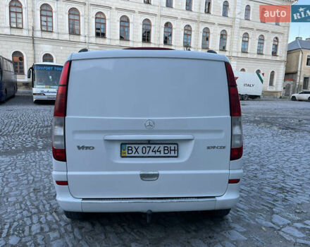 Белый Мерседес Вито, объемом двигателя 2.15 л и пробегом 300 тыс. км за 7000 $, фото 18 на Automoto.ua