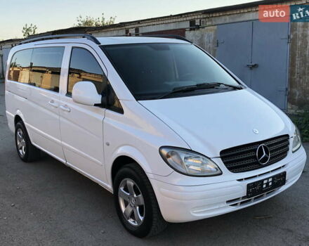 Білий Мерседес Віто, об'ємом двигуна 2.2 л та пробігом 265 тис. км за 8200 $, фото 1 на Automoto.ua
