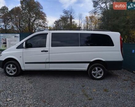 Білий Мерседес Віто, об'ємом двигуна 2.2 л та пробігом 300 тис. км за 14000 $, фото 4 на Automoto.ua