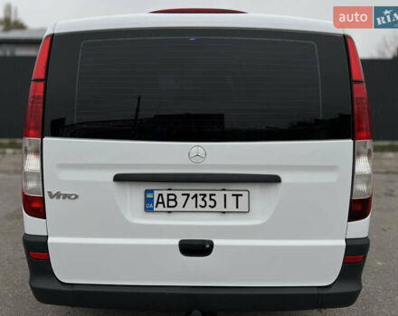 Белый Мерседес Вито, объемом двигателя 2.15 л и пробегом 277 тыс. км за 8000 $, фото 6 на Automoto.ua