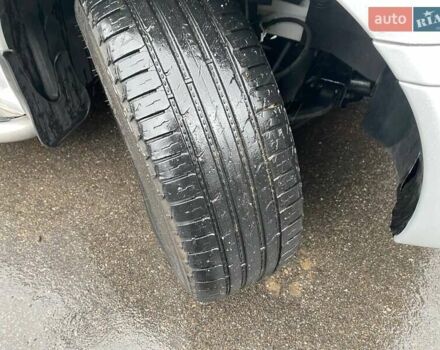 Белый Мерседес Вито, объемом двигателя 2.2 л и пробегом 336 тыс. км за 8999 $, фото 37 на Automoto.ua