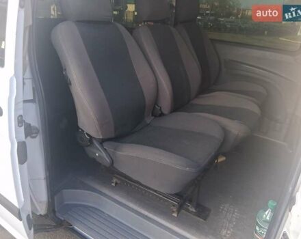 Белый Мерседес Вито, объемом двигателя 2.15 л и пробегом 439 тыс. км за 8500 $, фото 30 на Automoto.ua