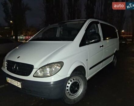 Белый Мерседес Вито, объемом двигателя 2.15 л и пробегом 439 тыс. км за 8350 $, фото 1 на Automoto.ua