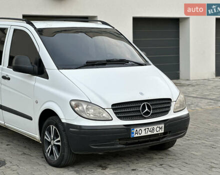 Белый Мерседес Вито, объемом двигателя 2.15 л и пробегом 300 тыс. км за 6500 $, фото 5 на Automoto.ua