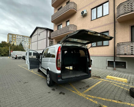 Белый Мерседес Вито, объемом двигателя 2.2 л и пробегом 415 тыс. км за 7500 $, фото 23 на Automoto.ua