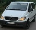 Белый Мерседес Вито, объемом двигателя 2.15 л и пробегом 385 тыс. км за 8500 $, фото 1 на Automoto.ua