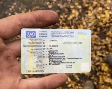 Белый Мерседес Вито, объемом двигателя 2.1 л и пробегом 363 тыс. км за 8800 $, фото 5 на Automoto.ua