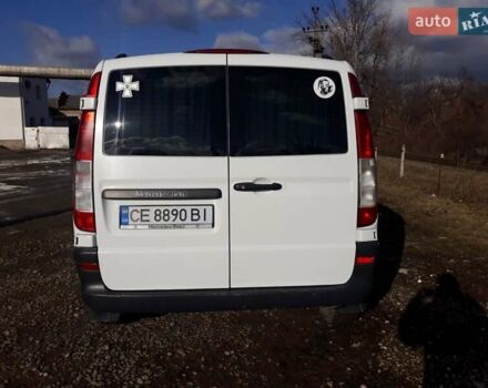 Белый Мерседес Вито, объемом двигателя 2.2 л и пробегом 289 тыс. км за 9100 $, фото 7 на Automoto.ua