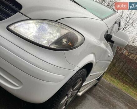 Белый Мерседес Вито, объемом двигателя 2.2 л и пробегом 336 тыс. км за 8999 $, фото 52 на Automoto.ua