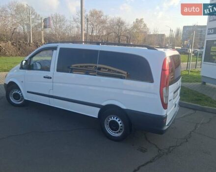 Белый Мерседес Вито, объемом двигателя 2.15 л и пробегом 439 тыс. км за 8500 $, фото 21 на Automoto.ua