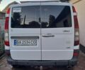Белый Мерседес Вито, объемом двигателя 2.15 л и пробегом 338 тыс. км за 9400 $, фото 4 на Automoto.ua