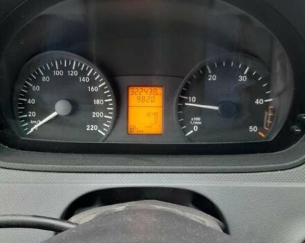 Белый Мерседес Вито, объемом двигателя 2.1 л и пробегом 323 тыс. км за 8850 $, фото 7 на Automoto.ua