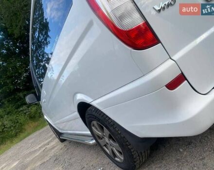 Белый Мерседес Вито, объемом двигателя 2.2 л и пробегом 336 тыс. км за 8999 $, фото 21 на Automoto.ua