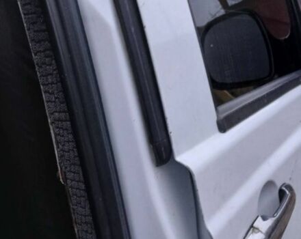 Белый Мерседес Вито, объемом двигателя 2.1 л и пробегом 363 тыс. км за 8800 $, фото 9 на Automoto.ua