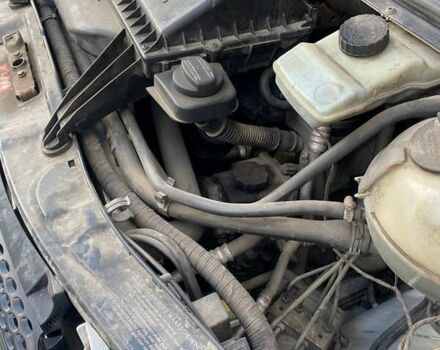 Белый Мерседес Вито, объемом двигателя 2.15 л и пробегом 400 тыс. км за 9200 $, фото 12 на Automoto.ua