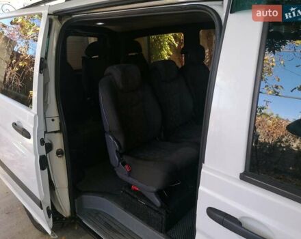 Білий Мерседес Віто, об'ємом двигуна 2.99 л та пробігом 323 тис. км за 11000 $, фото 8 на Automoto.ua