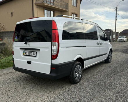 Белый Мерседес Вито, объемом двигателя 2.2 л и пробегом 285 тыс. км за 7300 $, фото 2 на Automoto.ua
