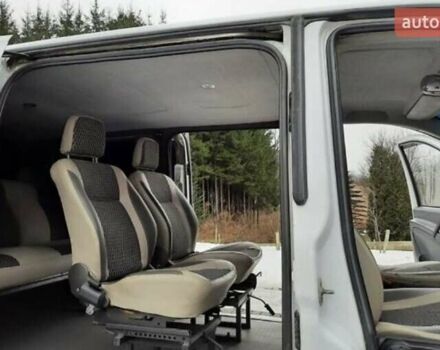 Мерседес Вито 2007 в Тячеве на Automoto.ua Белый Мерседес Вито, объемом двигателя 2.2 л и пробегом 280 тыс. км за 8000 $, фото 2 на Automoto.ua