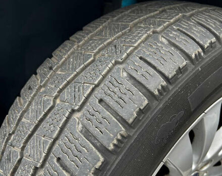 Белый Мерседес Вито, объемом двигателя 2.15 л и пробегом 370 тыс. км за 8000 $, фото 13 на Automoto.ua