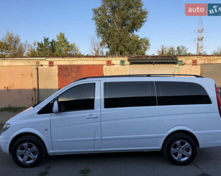 Білий Мерседес Віто, об'ємом двигуна 2.2 л та пробігом 265 тис. км за 8200 $, фото 6 на Automoto.ua
